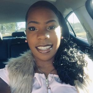 Meet your Posher, Antwana